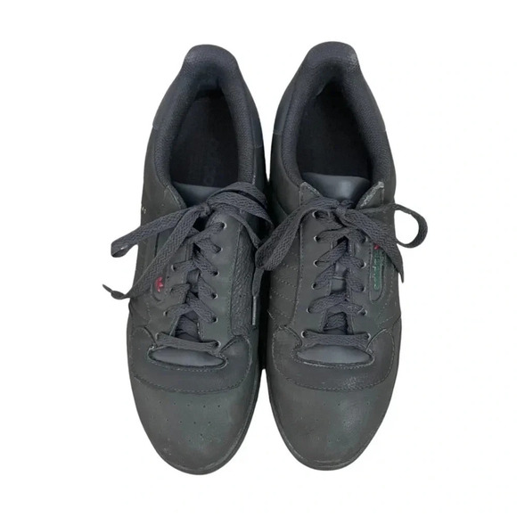 Adidas Calabasas Sleek Black Design US Size 9.5 Comfortable and Durable - Picture 5 of 10